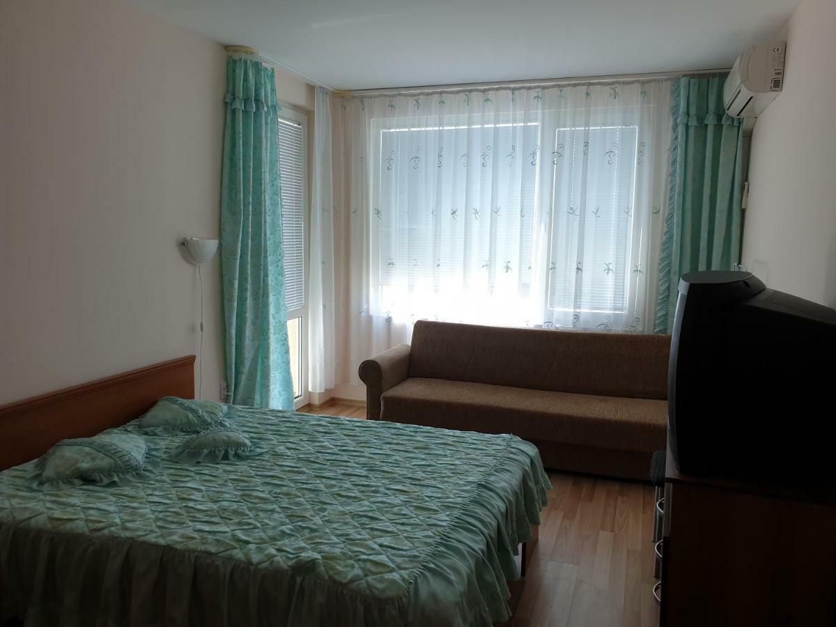 Apartament Black Sea Meadows Bjala Exteriör bild